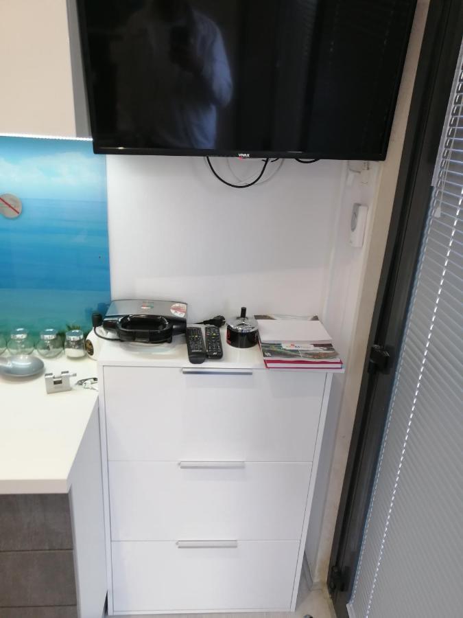Apartment Rose By The Beach & Tennis Courts Split Eksteriør bilde